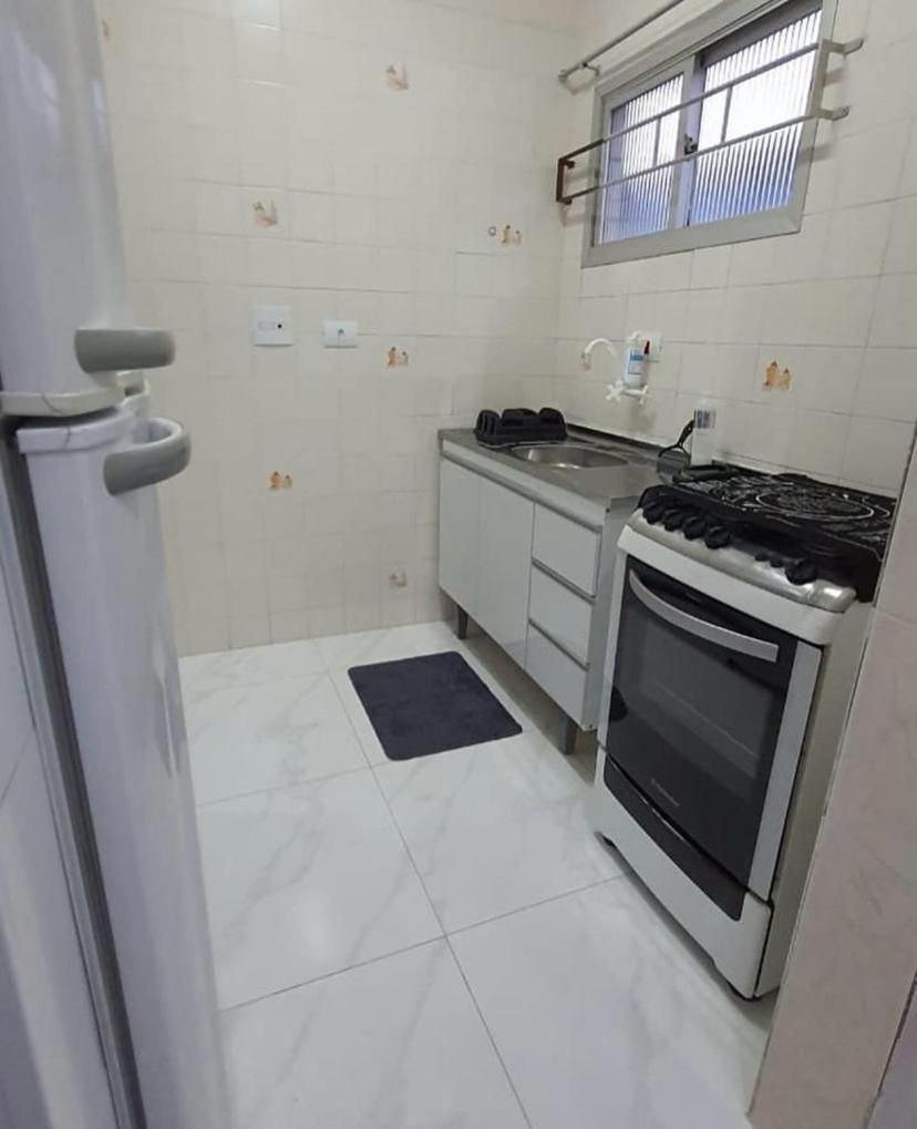 113 Canto Do Forte - 1Dorm - 200 M Da Praia E 20M Dos Bares E Restaurantes - Estacionamento Gratuito E Wi Fi , Tv A Cabo Прая-Гранді Екстер'єр фото